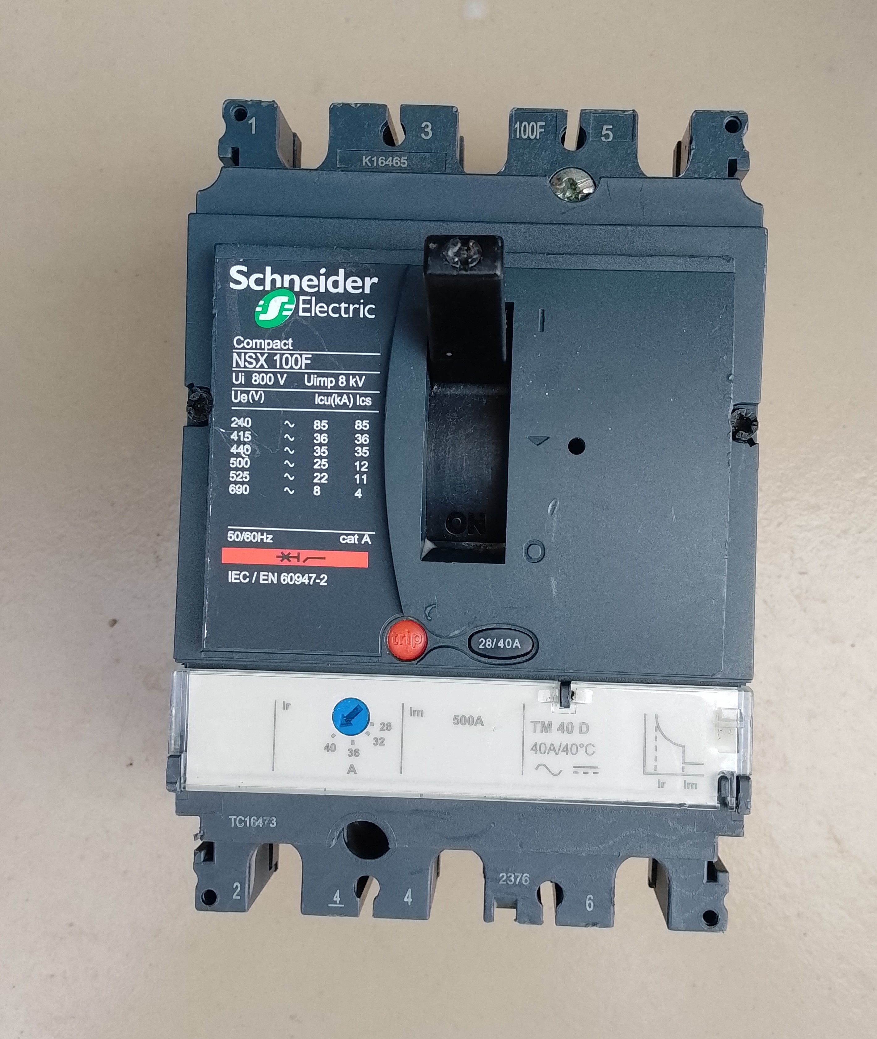 ​Schneider Electric Compact NSX 100F MCCB (40A)
