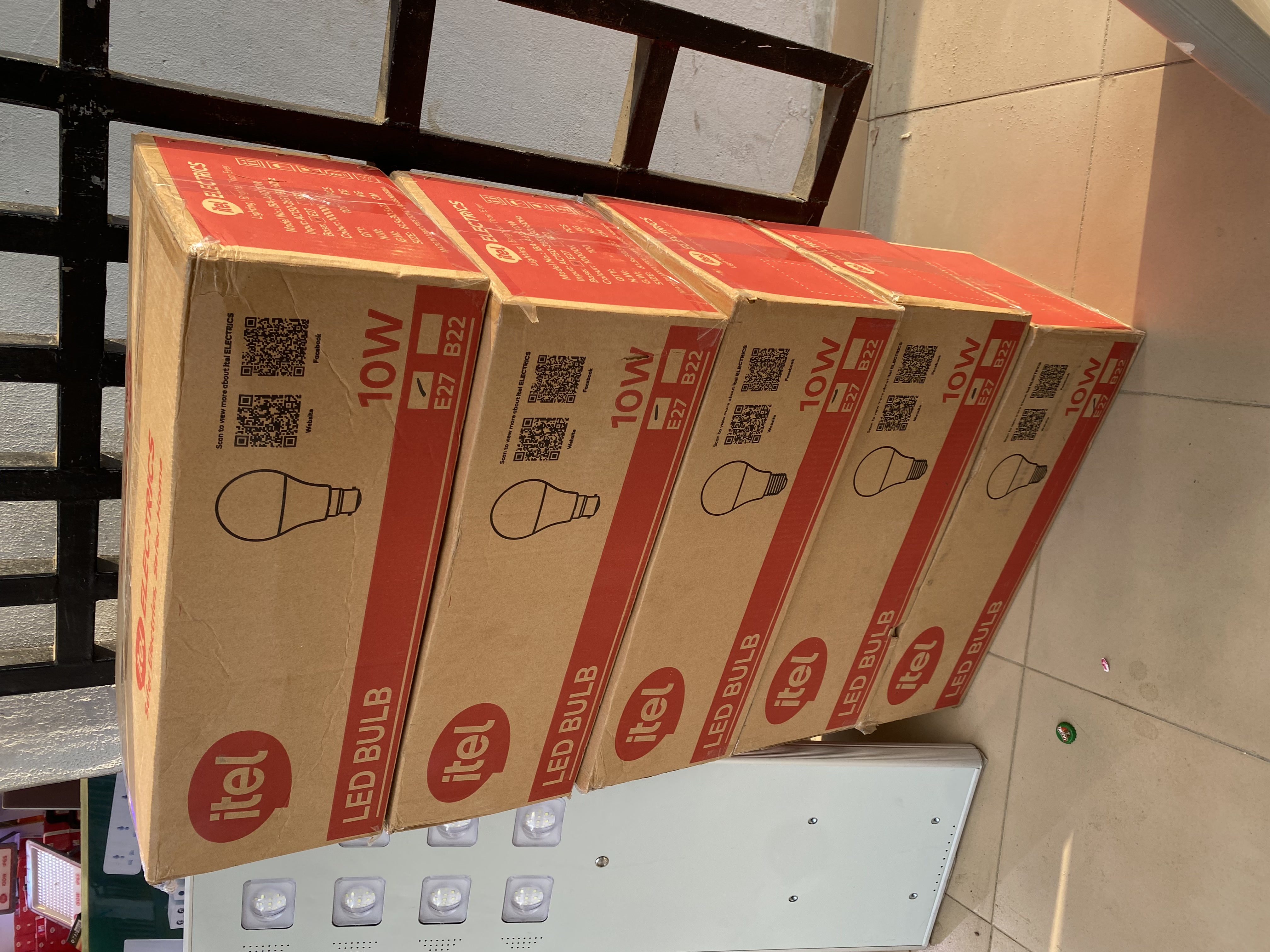 Carton of 10w LED Bulb